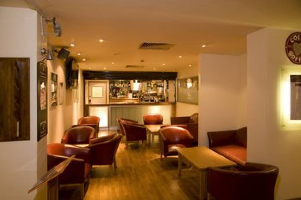 PREMIER INN KENSINGTON EARL'S COURT 7