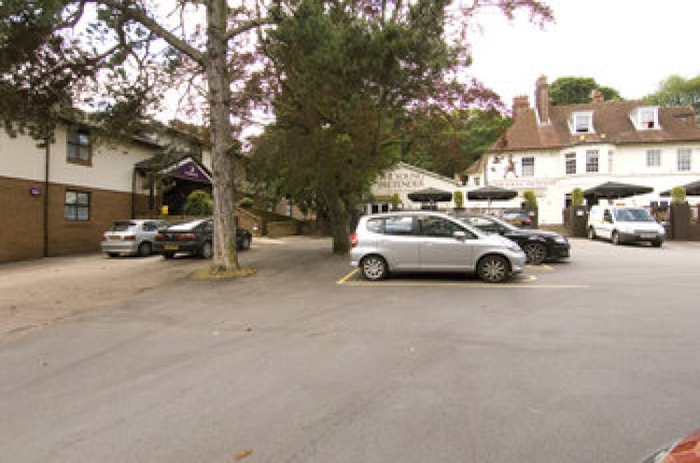 PREMIER INN KINGS LANGLEY 6
