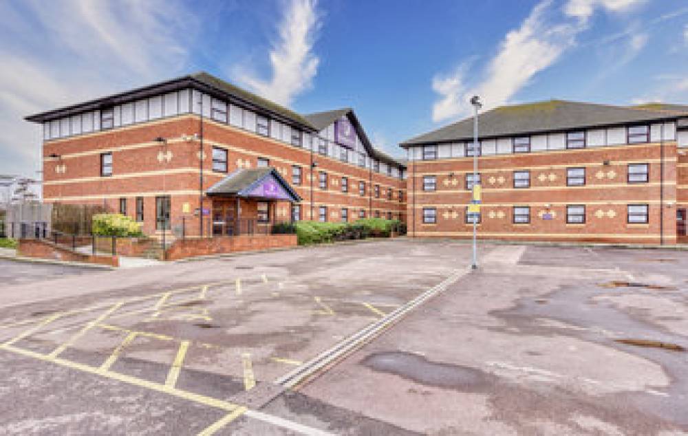 PREMIER INN LONDON BECKTON 1