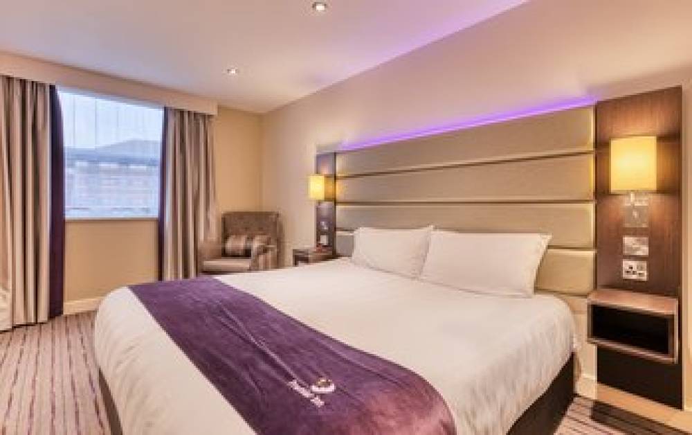 PREMIER INN LONDON BECKTON 8