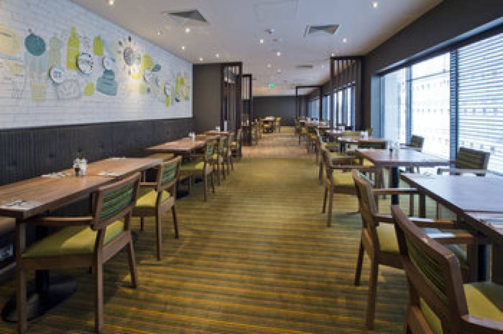 PREMIER INN LONDON CHISWICK 3