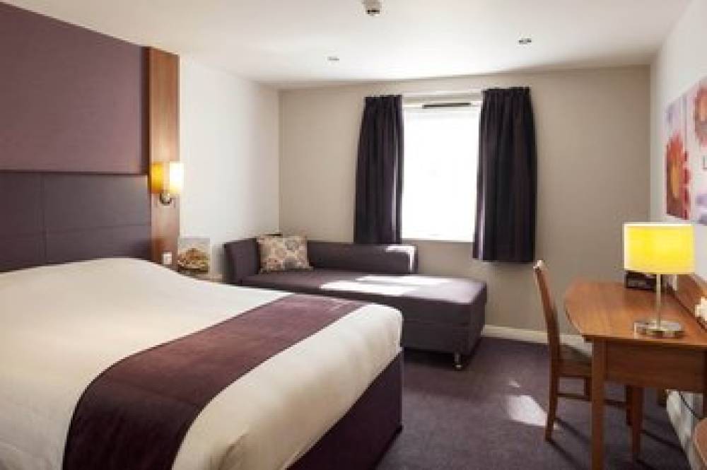 PREMIER INN LONDON CROYDON TOWN 7