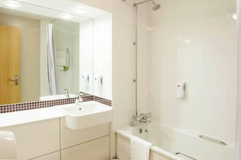 PREMIER INN LONDON CROYDON TOWN 4
