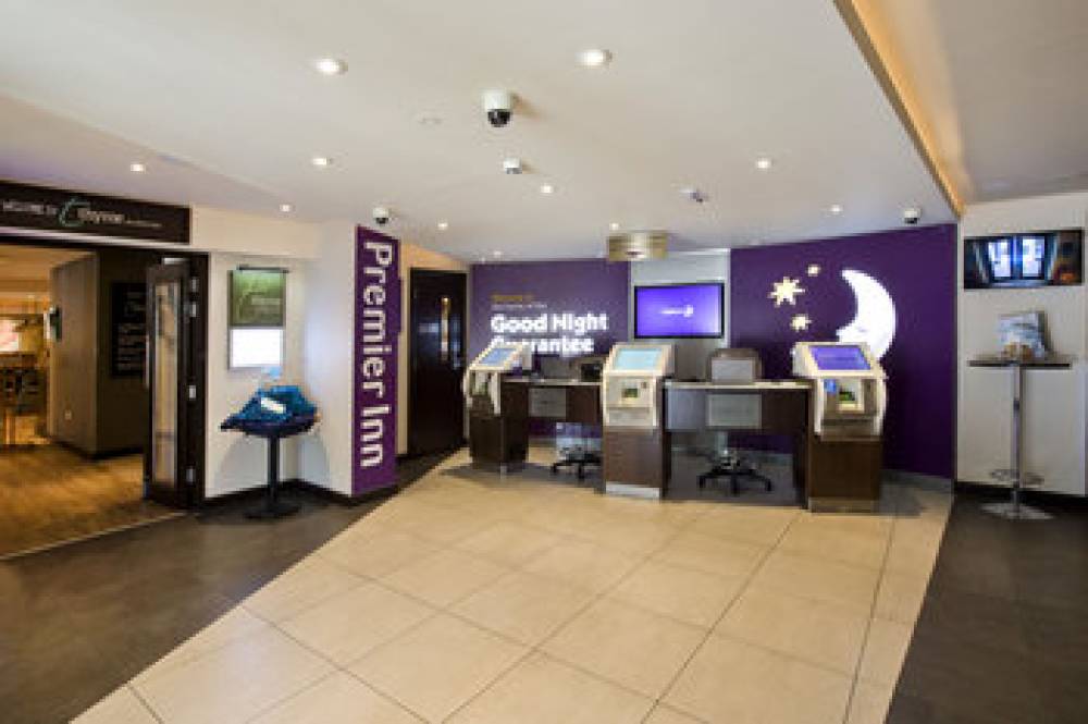 PREMIER INN LONDON EDGWARE 8