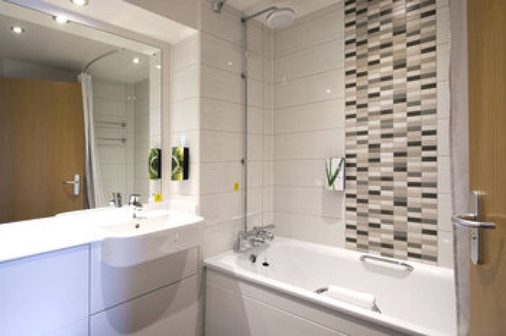 PREMIER INN LONDON EDGWARE 9