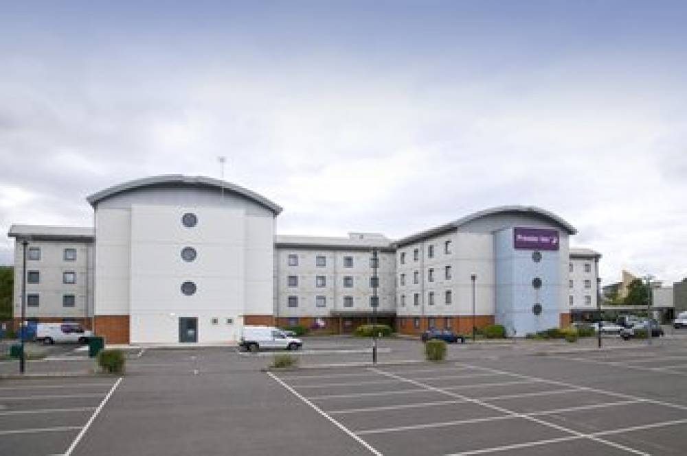 PREMIER INN LONDON ENFIELD 1