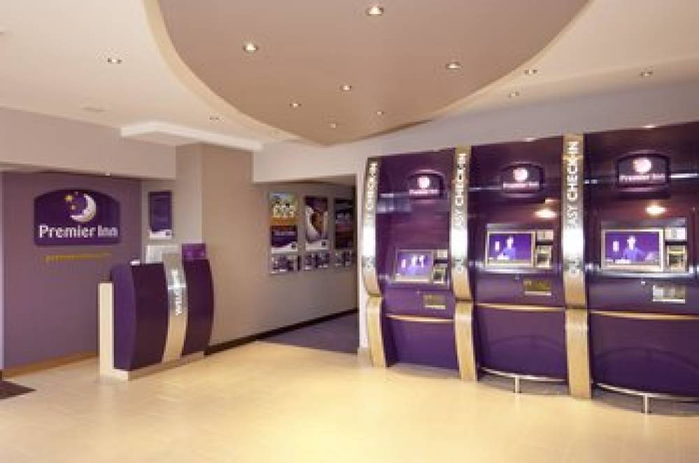 PREMIER INN LONDON HANGER LANE 6