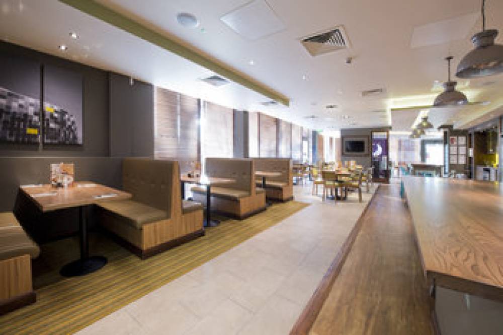 PREMIER INN LONDON LEWISHAM 4