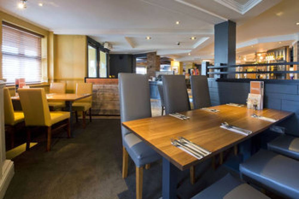 PREMIER INN LONDON ROMFORD CENTRAL 4
