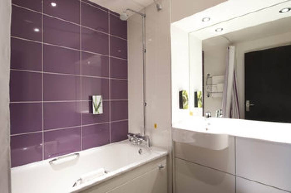 PREMIER INN LONDON SIDCUP 5