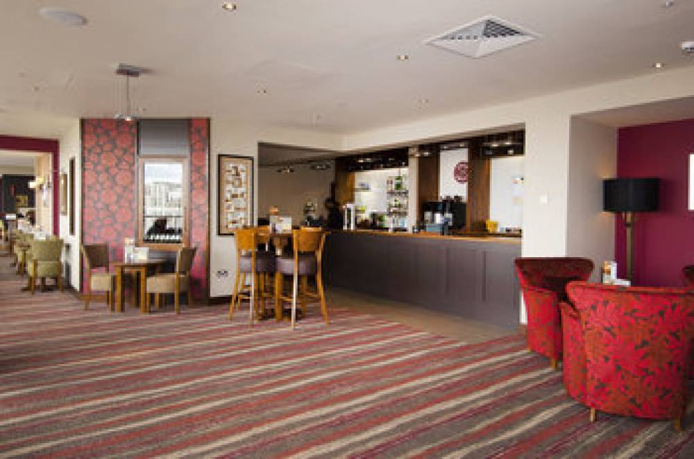 PREMIER INN LONDON STRATFORD 5