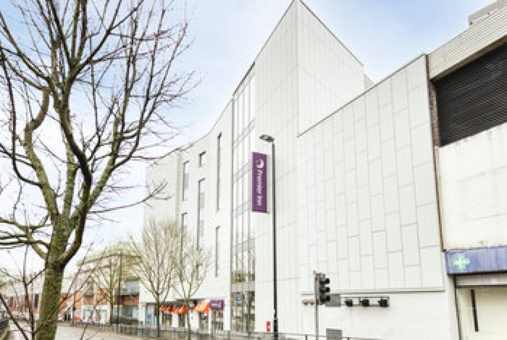 PREMIER INN LONDON SUTTON 1