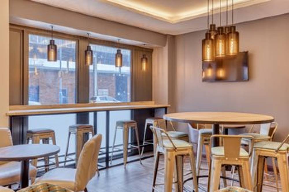 PREMIER INN LONDON UXBRIDGE TC 8
