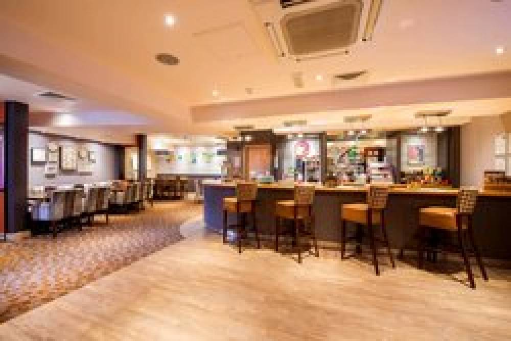 PREMIER INN LONDON VICTORIA 4