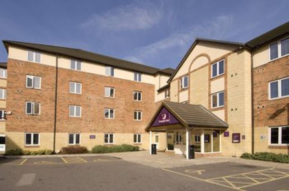 PREMIER INN SLOUGH 1