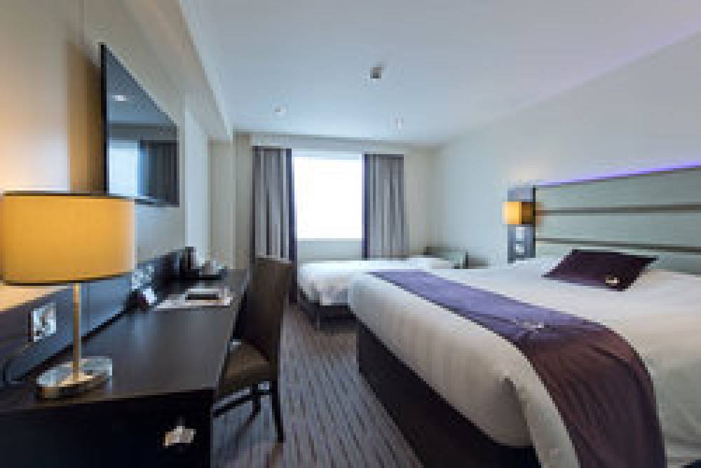 PREMIER INN SLOUGH WEST 6
