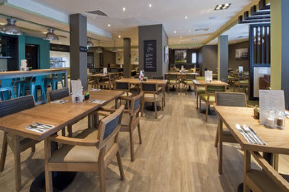 PREMIER INN TOTTENHAM 5