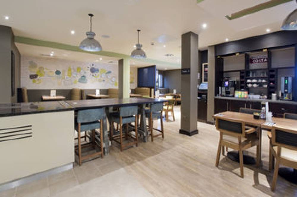 PREMIER INN TOTTENHAM 3