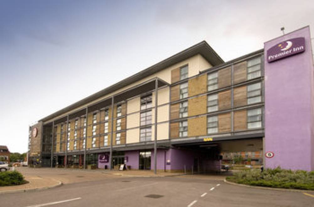 PREMIER INN WATFORD (CROXLEY GREEN) 7