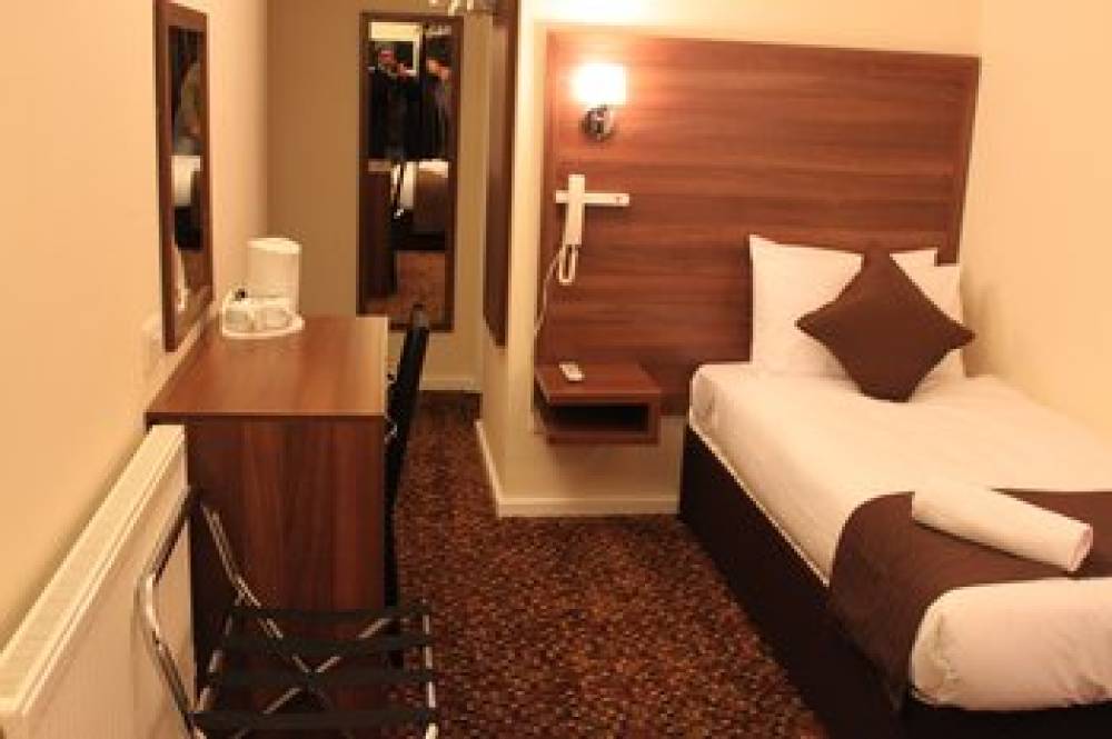 PRINCE REGENT HOTEL EXCEL 5