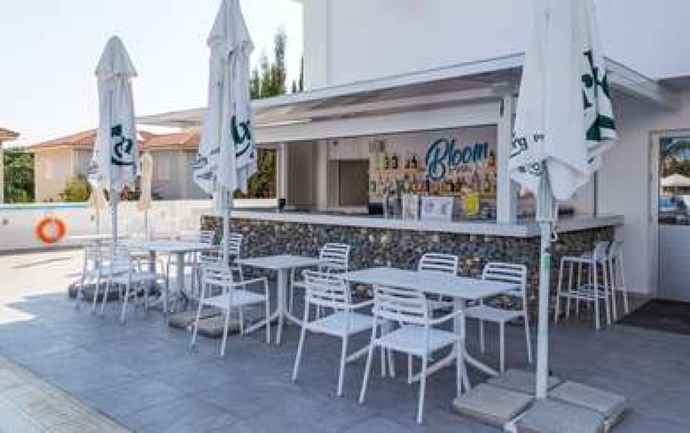 PROTARAS PLAZA HOTEL 3