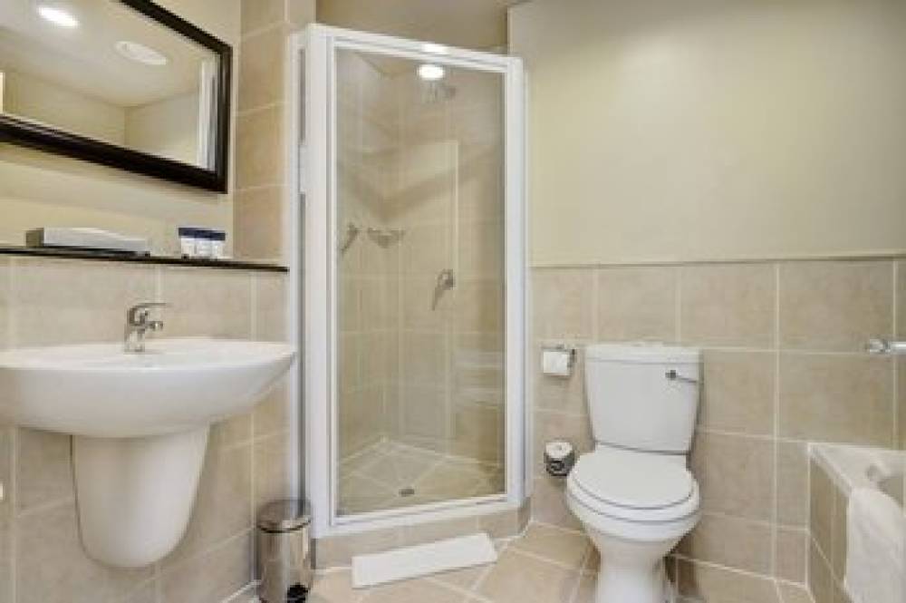 Protea Hotel By Marriott Mahikeng 8
