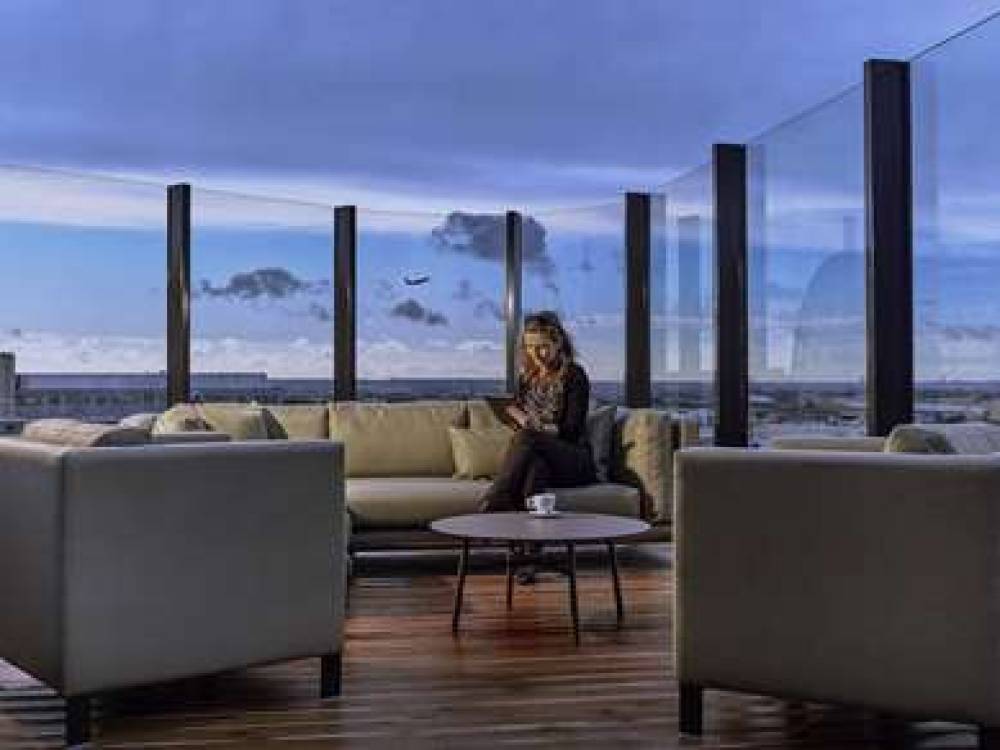 Pullman Paris Roissy-CDG Airport 10