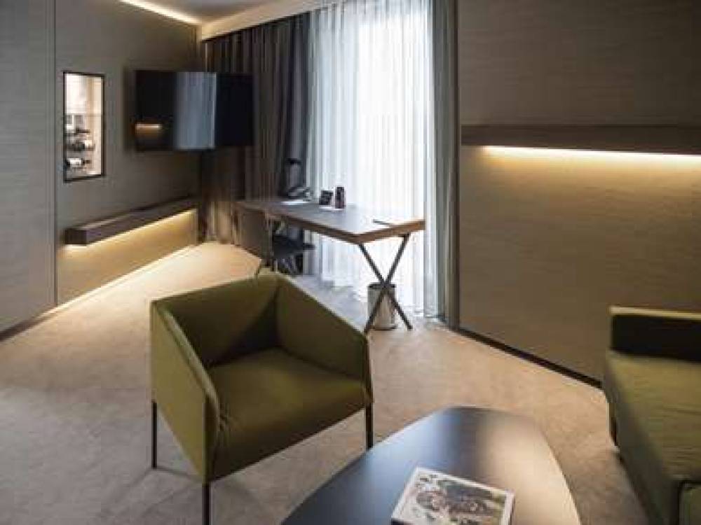 Pullman Paris Roissy-CDG Airport 9