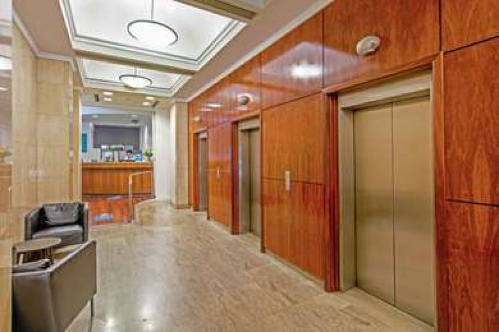 QUALITY APARTMENTS ADELAIDE CENTRAL 4