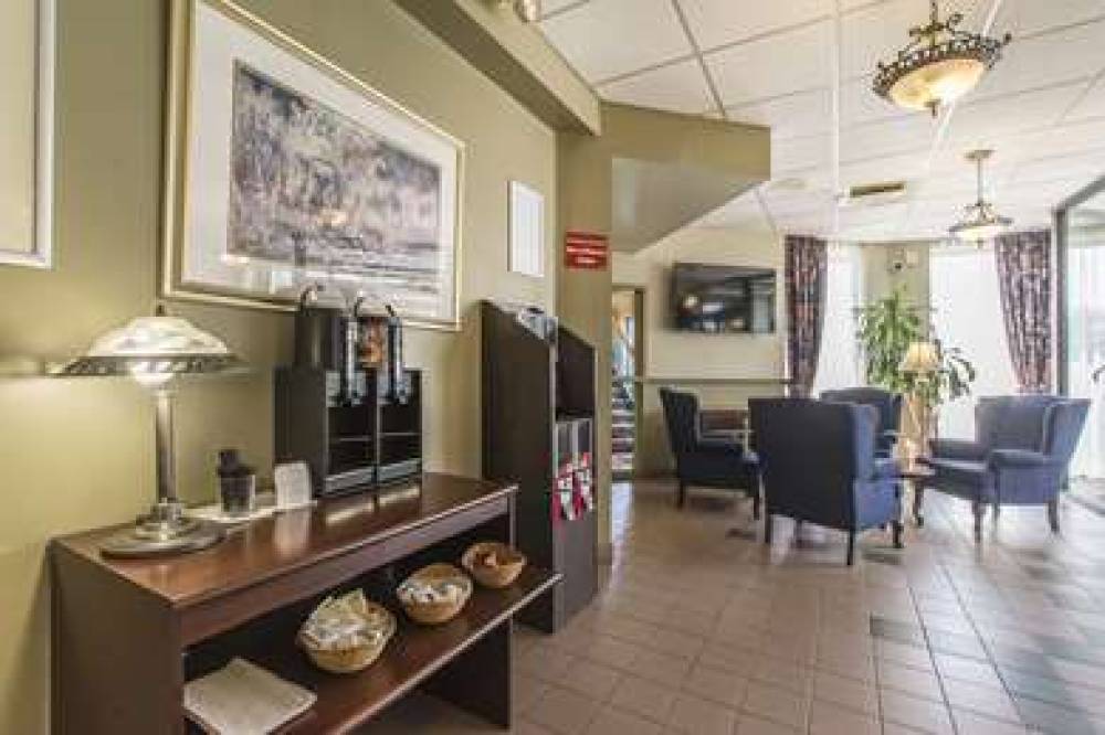 Quality Hotel And Suites 6