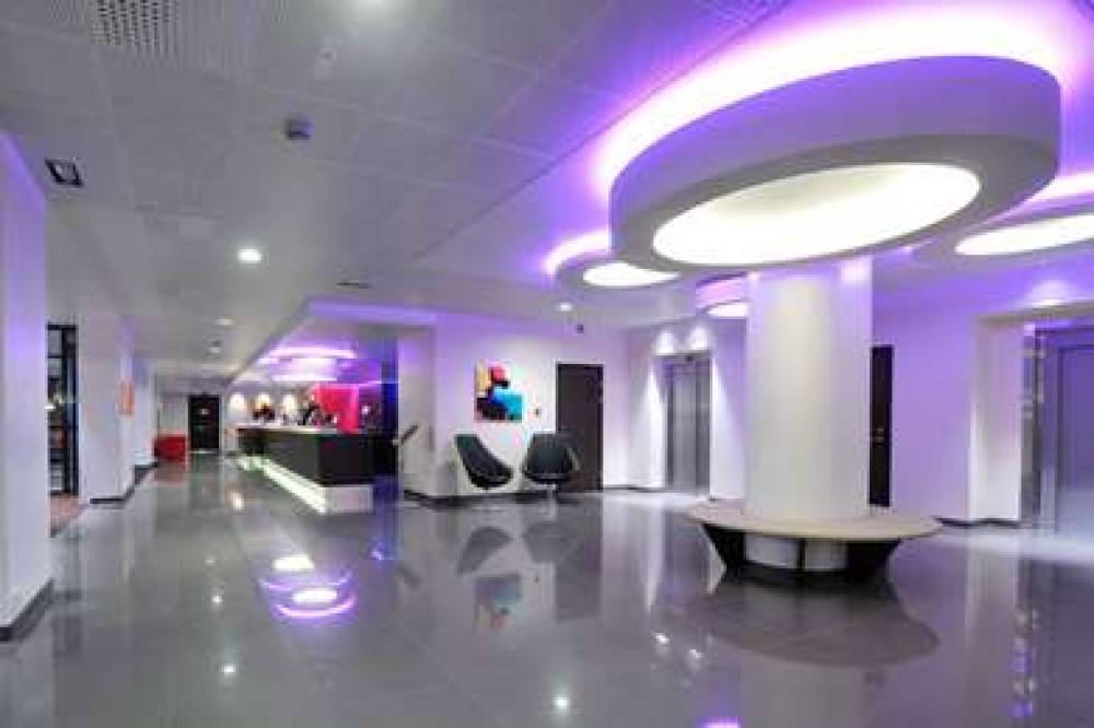 Quality Hotel Grand Royal 3