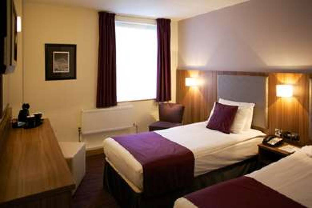 QUALITY HOTEL HAMPSTEAD 6