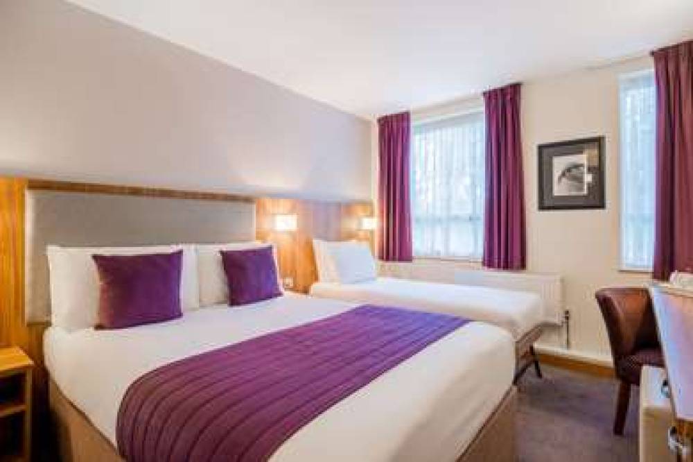 QUALITY HOTEL HAMPSTEAD 9