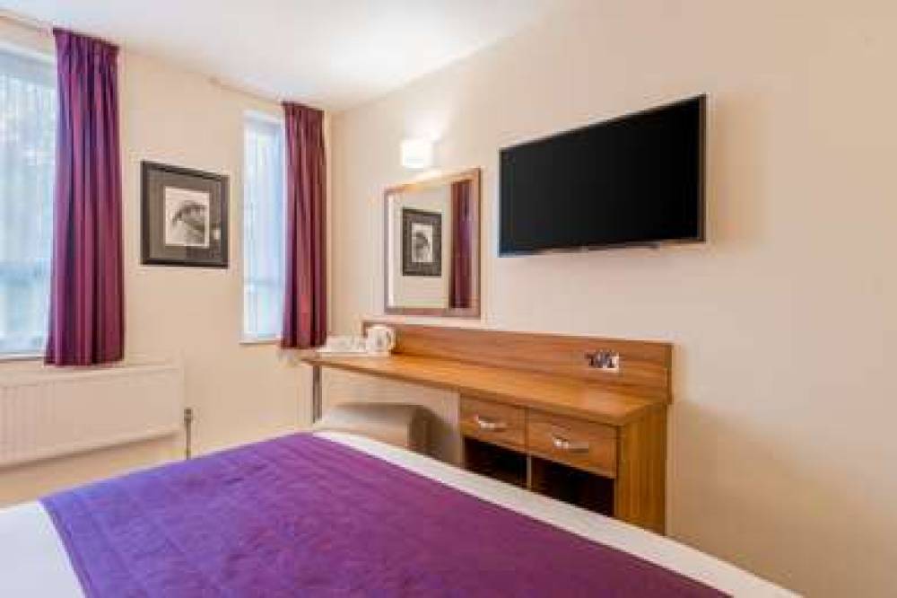 QUALITY HOTEL HAMPSTEAD 8