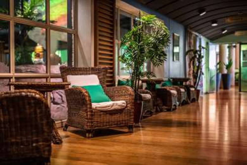 QUALITY HOTEL THE REEF 7