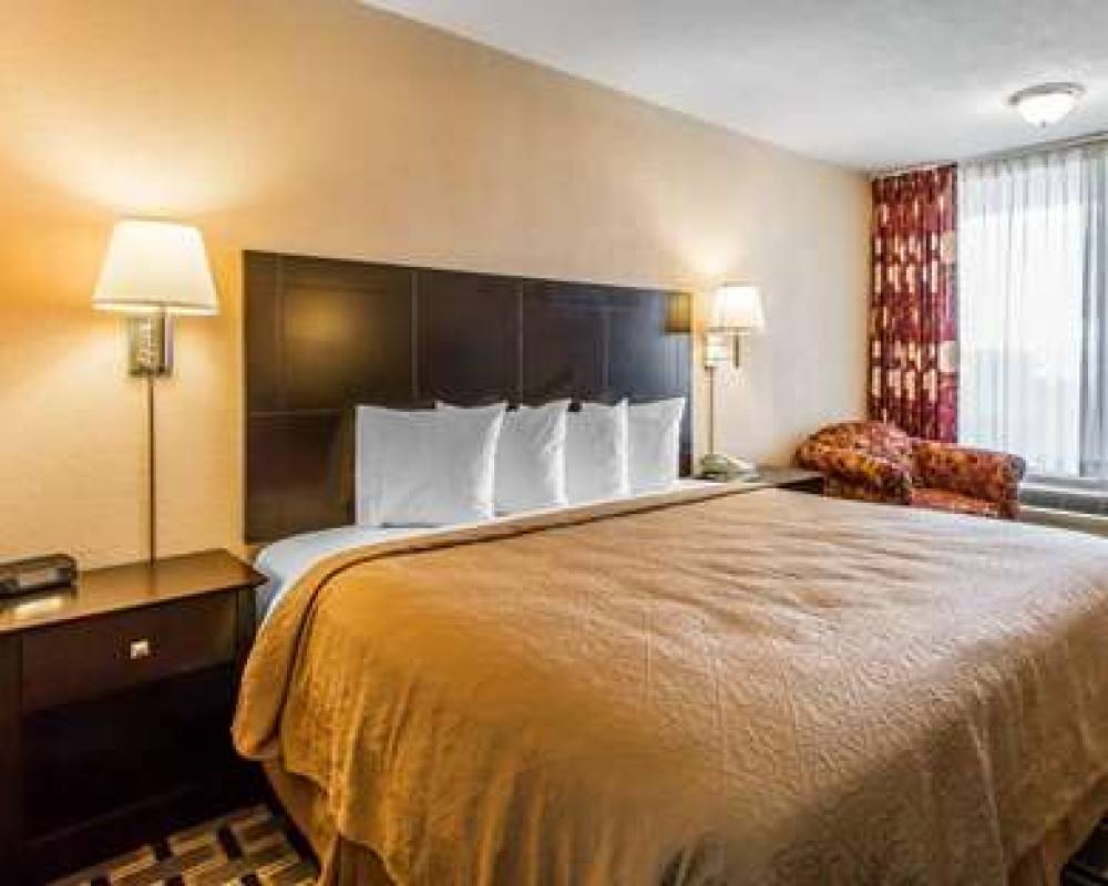 Quality Inn Ada 8