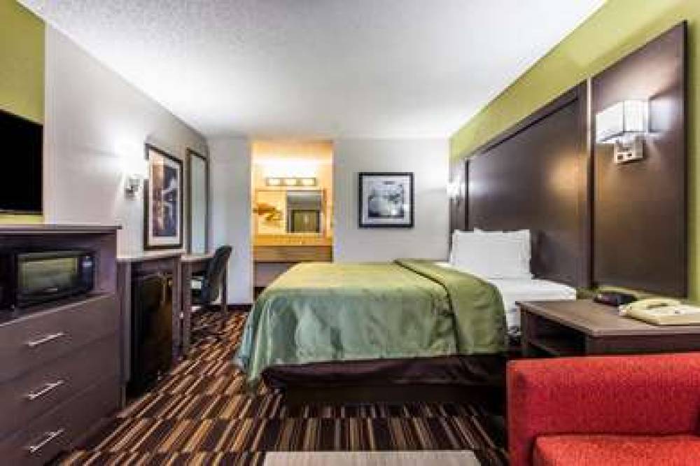 Quality Inn Albemarle 9