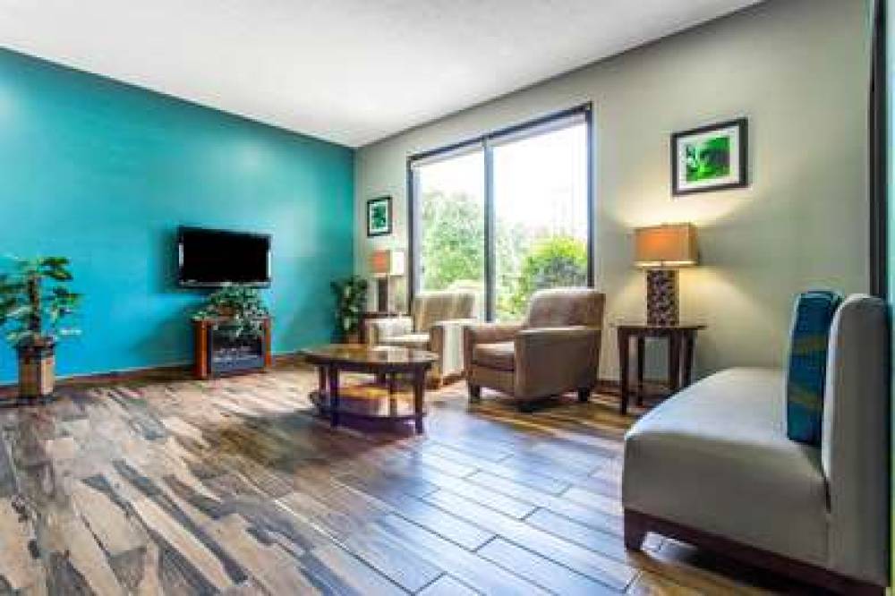 Quality Inn Albemarle 5