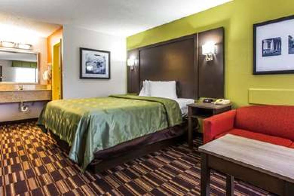 Quality Inn Albemarle 8