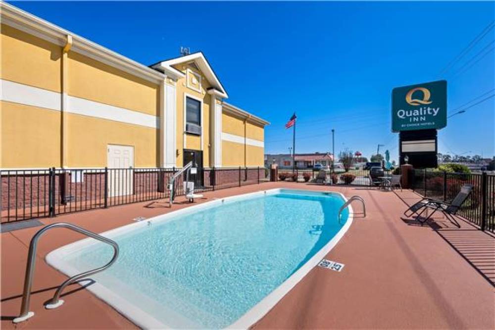 QUALITY INN ALEXANDER CITY 1