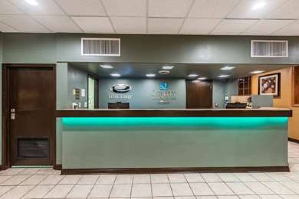 QUALITY INN AND SUITES ALBERT LEA 5