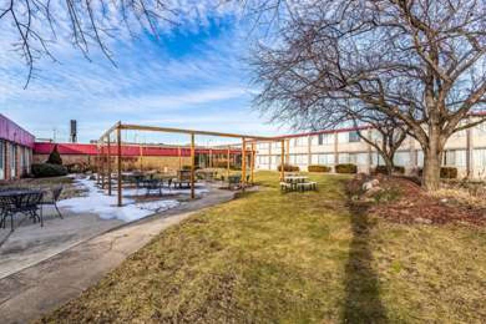 Quality Inn And Suites Albert Lea