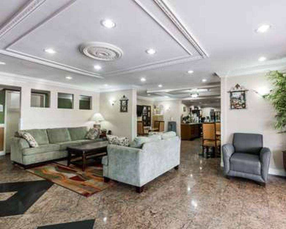 Quality Inn And Suites Atlanta Airport South 5