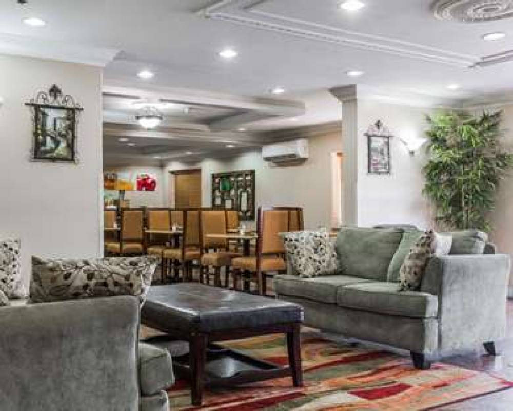 Quality Inn And Suites Atlanta Airport South 7