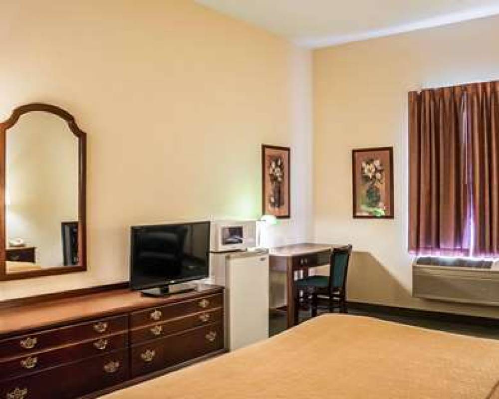 Quality Inn And Suites Bellville - Mansfield 5