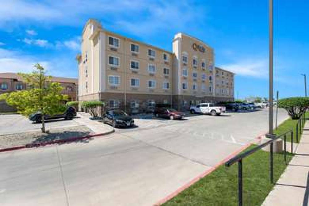 QUALITY INN AND SUITES BIG SPRING 2