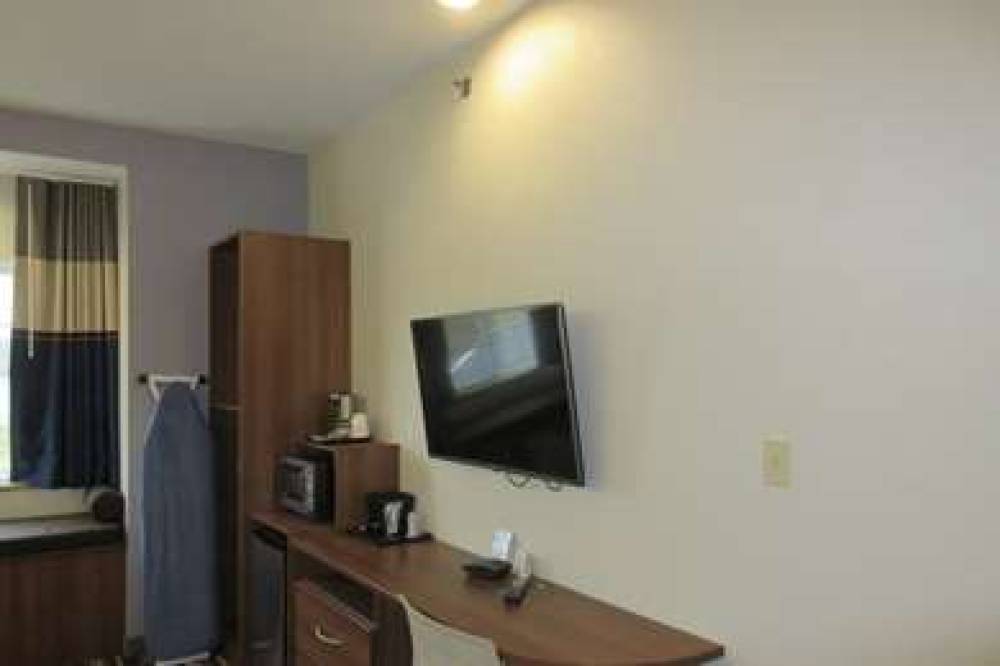 QUALITY INN AND SUITES CALDWELL 6