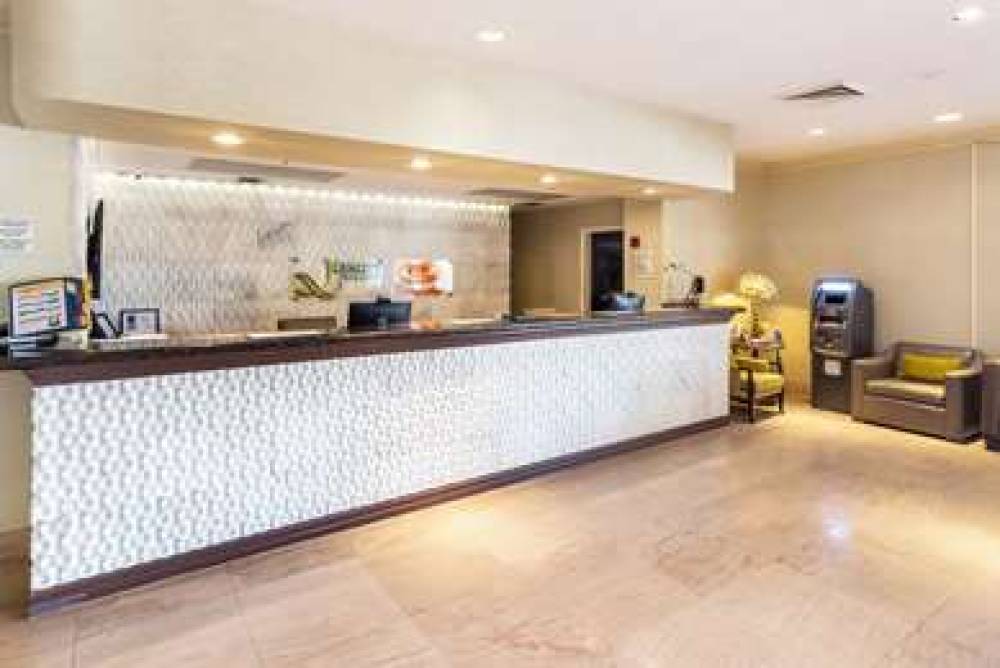 QUALITY INN AND SUITES CONFERENCE C 6