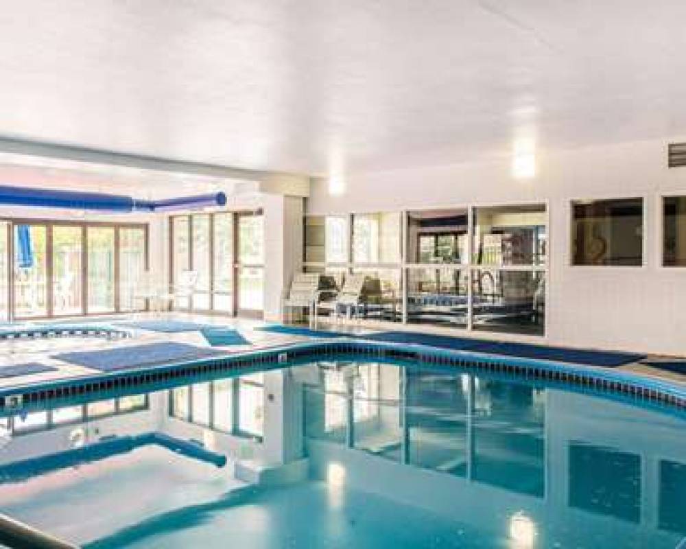 QUALITY INN AND SUITES DENVER NORTH 8