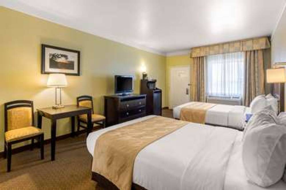QUALITY INN AND SUITES GALLUP I-40 9